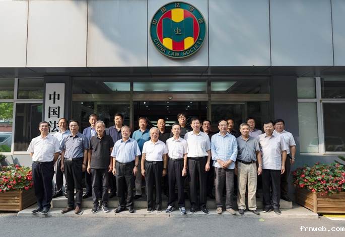 clip_image008.jpg clip_image008.jpg